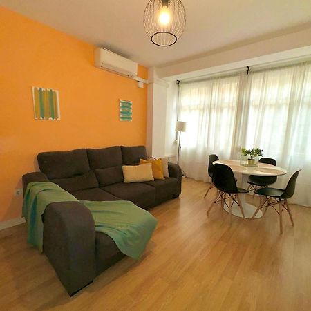 Holidays2Malaga 2 Bedroom Armengual De La Mota Close Shopping Center Buitenkant foto