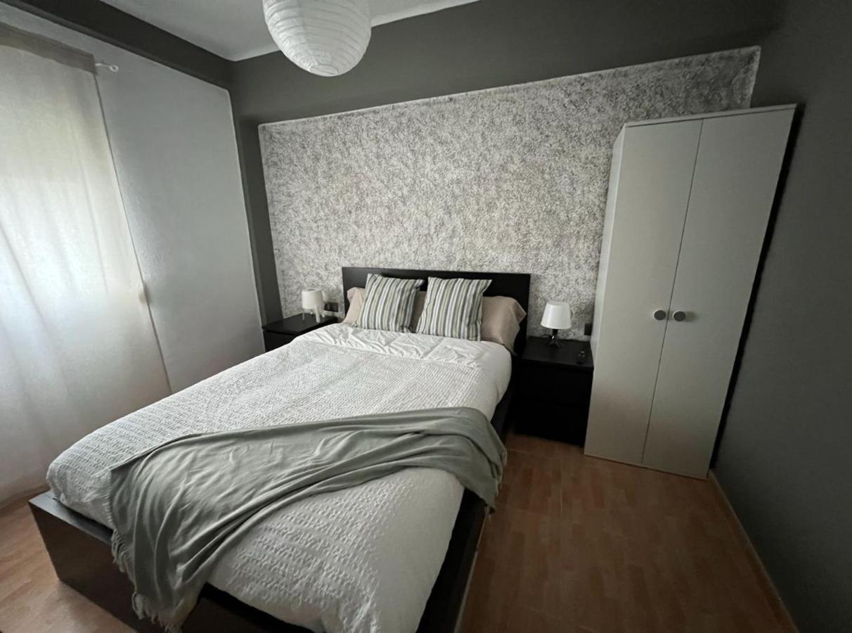Holidays2Malaga 2 Bedroom Armengual De La Mota Close Shopping Center Buitenkant foto