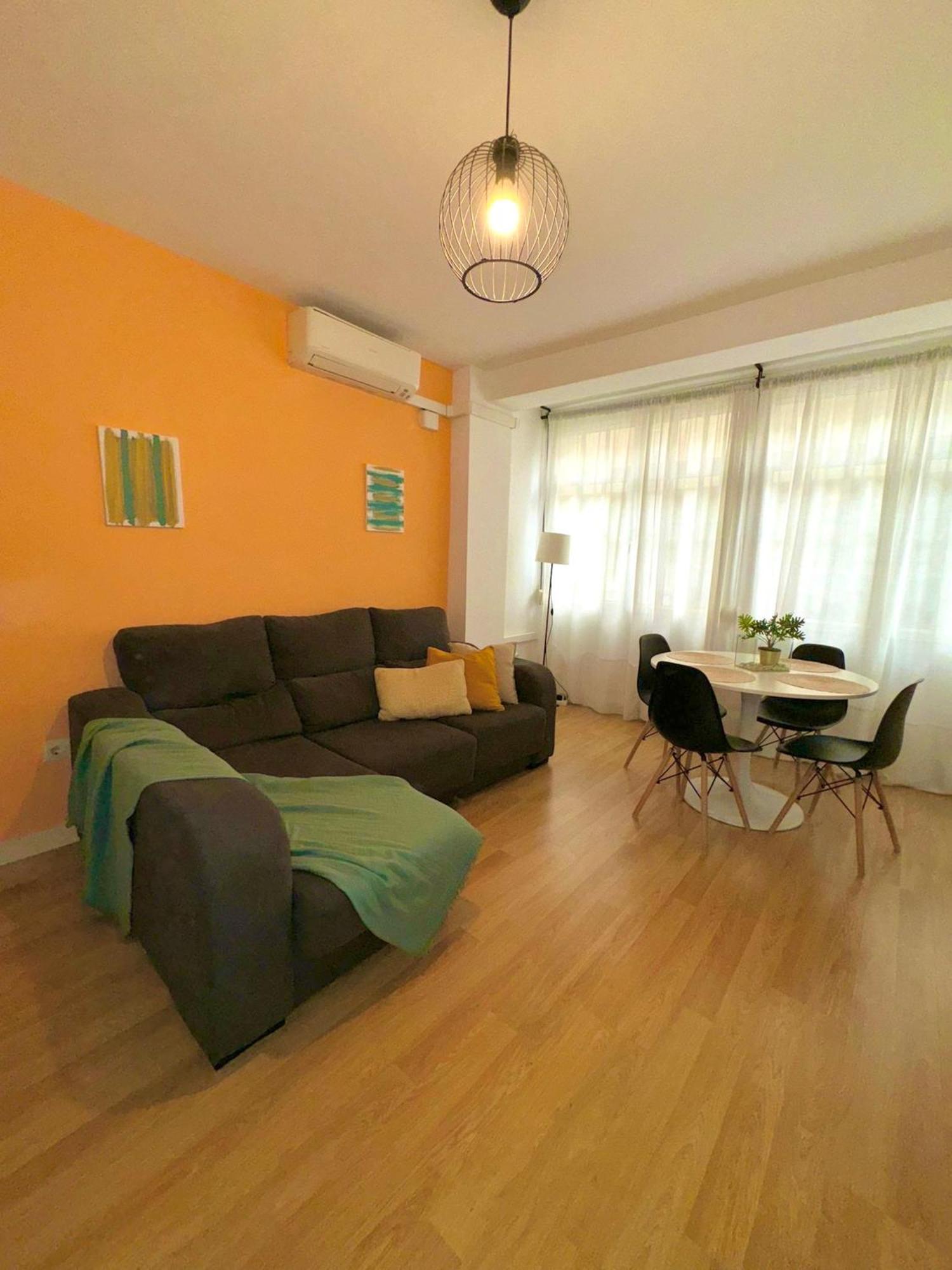 Holidays2Malaga 2 Bedroom Armengual De La Mota Close Shopping Center Buitenkant foto